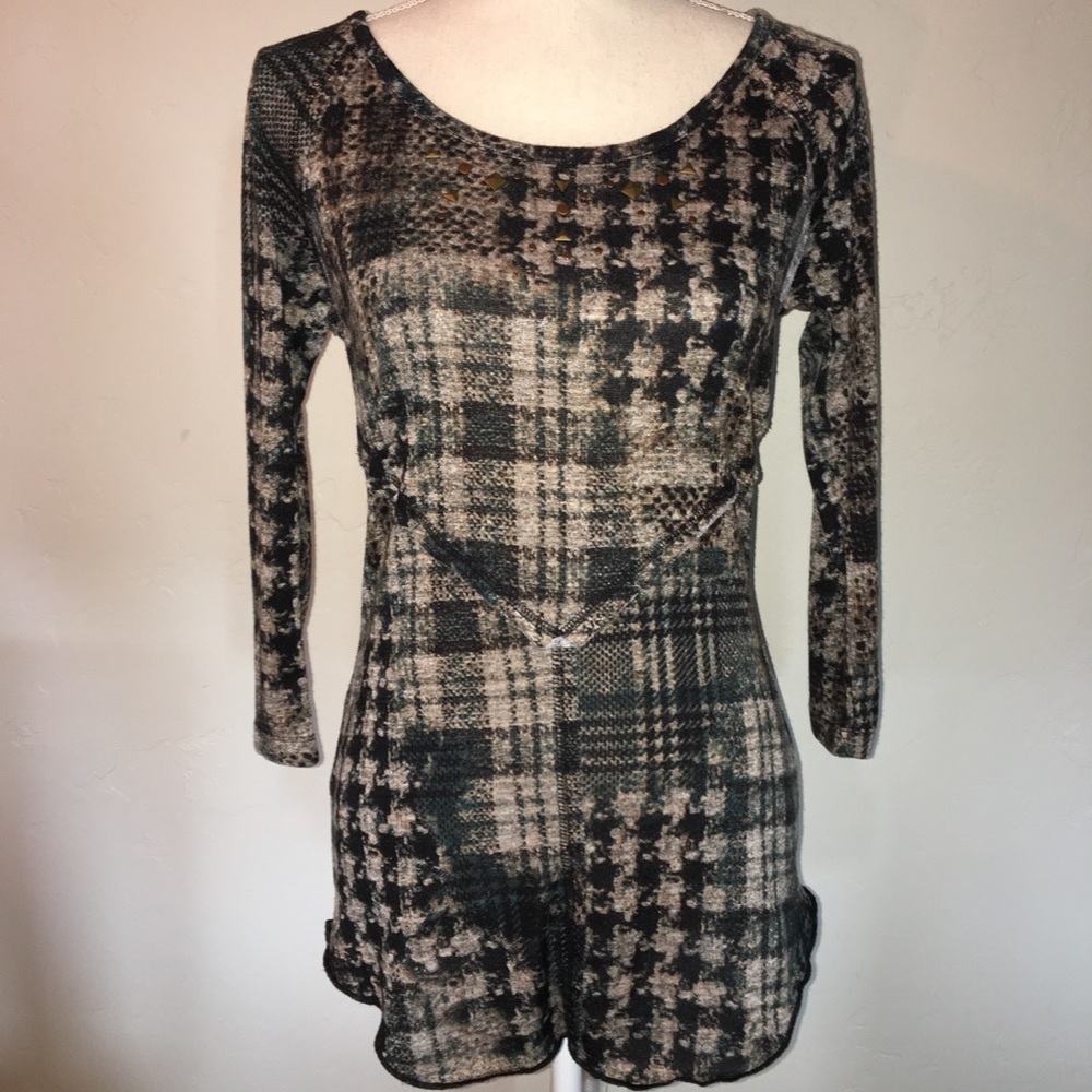 Madison And Berkeley Patchwork Top Size Medium